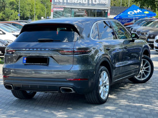 Porsche Cayenne foto 4