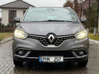 Renault Grand Scenic foto 2