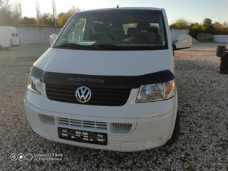 Volkswagen Caravelle foto 2