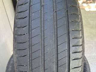 Anvelope vara 235/55 R18  anul 2020 foto 2