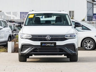 Volkswagen Tiguan foto 3