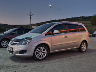 Opel Zafira foto 10