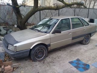 Renault 21 foto 1