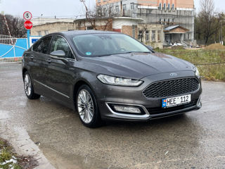 Ford Mondeo foto 2