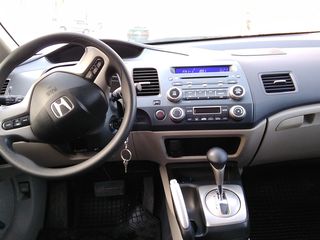 Honda Civic Hibrid foto 6