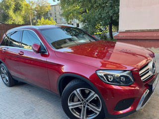 Mercedes GLC foto 3