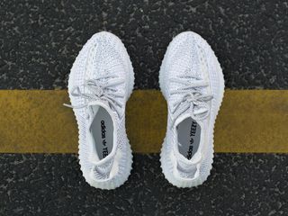 yeezy static 3m reflective