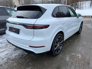 Porsche Cayenne foto 3