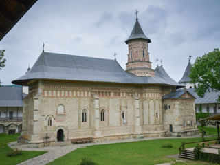 Pelerinaj la manastirile de la Neamt: Neamt, Agapia, Sihastria, Varatec,  Secu-1200 lei/pers, zilnic