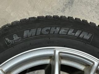 Продам оригинальные диски Mercedes с шинами Michelin 205/55 R16 foto 2