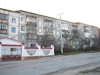 Чадыр-Лунга - продается 2-хкомнатная квартира на 3 этаже foto 2