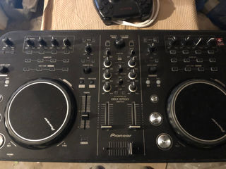 Pioneer Ergo K / Phonic AM220