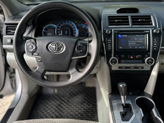 Toyota Camry foto 9