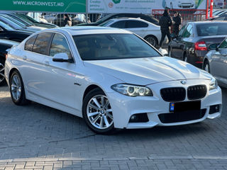 BMW 5 Series foto 5