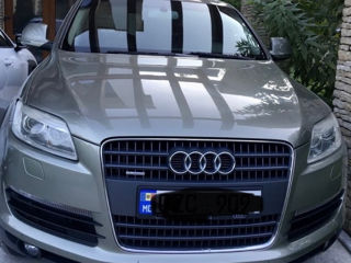 Audi Q7 foto 8