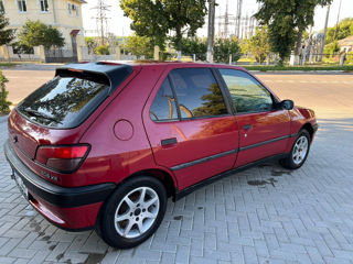 Peugeot 306 foto 2