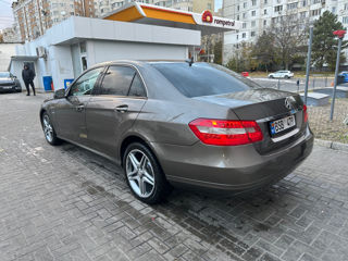 Mercedes E-Class foto 2