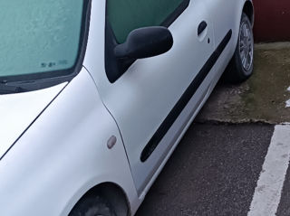 Renault Clio foto 3