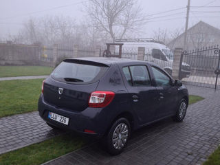 Dacia Sandero foto 3