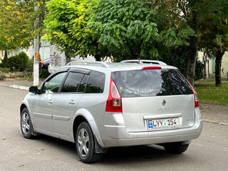 Renault Megane foto 6