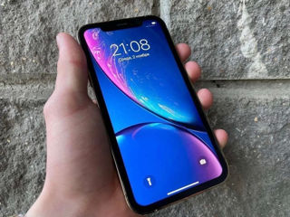 Продам IPhone XR 64 88%