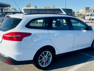 Ford Focus foto 2