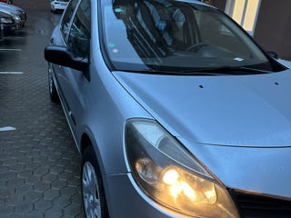 Renault Clio foto 4