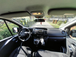 Opel Vivaro foto 19