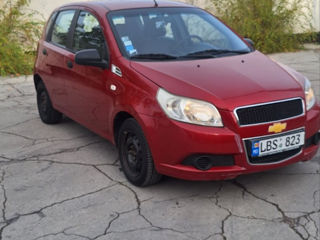 Chevrolet Aveo фото 2