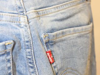 Продам джинсы Levis foto 10