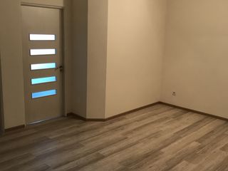 Apartament cu 2 camere mobilat.pe termen indelungat!!! foto 7