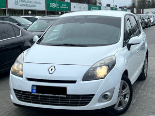 Renault Grand Scenic foto 4