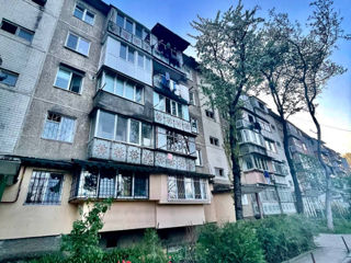 Cumpar apartament