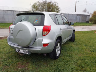 Toyota Rav 4 foto 3