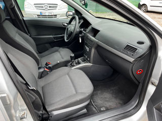 Opel Astra foto 9