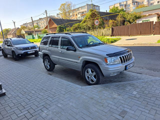 Jeep Grand Cherokee foto 2