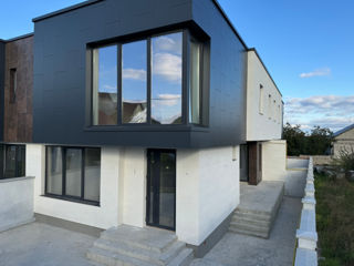 Casa de tip Town House foto 5