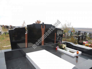 Monumente funerare din granit - complex - Monumente Premium foto 7