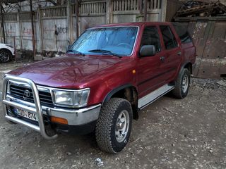 Toyota 4-Runner foto 1