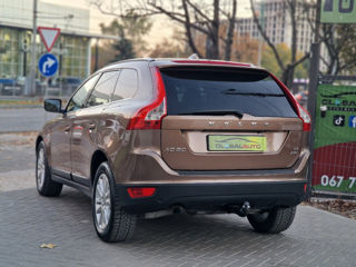 Volvo XC60 foto 4