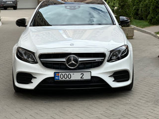 Mercedes E-Class foto 3