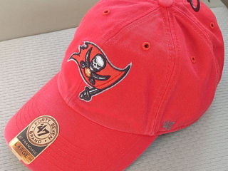 '47 Franchise NFL Tampa Bay Buccaneers Fitted Red Hat Cap foto 1