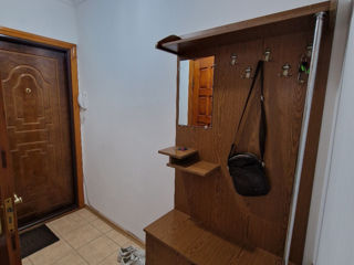 2-комн. кв., 46 м², 2/5 эт.