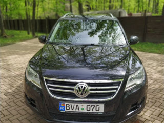 Volkswagen Tiguan foto 1