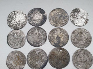 Средневековые  серебряные монеты