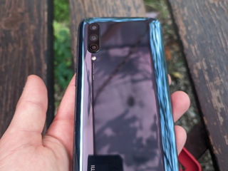 Xiaomi Mi 9  6/64 1500лей+торг. foto 2