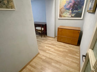 Apartament cu 2 camere, 73 m², Buiucani, Chișinău foto 3