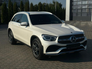 Mercedes GLC foto 7