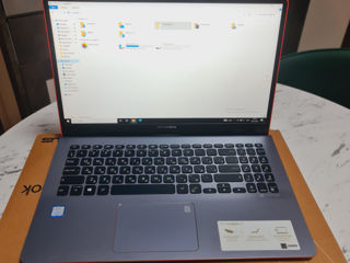 Asus VivoBook S15 S530UACore i3/ 4 ГБ/ 256 ГБ/ VGA Встроенная