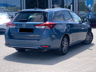 Toyota Auris foto 4